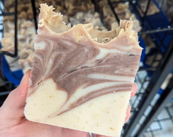 Pre- Order Apple & Cinnamon Soap Bar | Ships From 2nd November | Vegan and Plastic-Free Skincare | Full-Size or Mini Bar