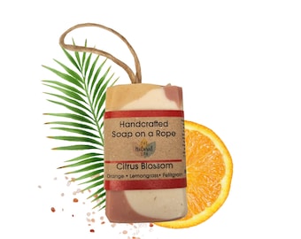 Citrusbloesem, Cold Process Soap aan een touw, zelfgemaakte zeep, zelfzorg, mindfulness cadeau, Zero Waste, Zero Waste Beauty, Zero Waste Soap