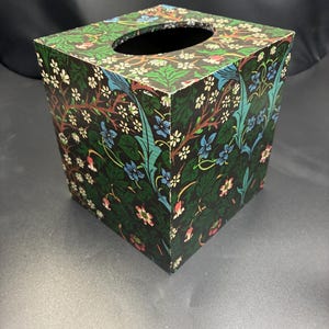 William Morris Tissue Box Cover: Handmade Decoupage Floral Design