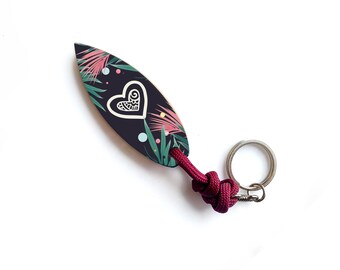 Portachiavi tavola da surf - Cuore / Curvo come una tavola da surf / Fatto a mano / Stampa UV / Legno da spiaggia