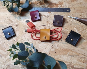 Cable de cuero hecho a mano personalizado ordenado