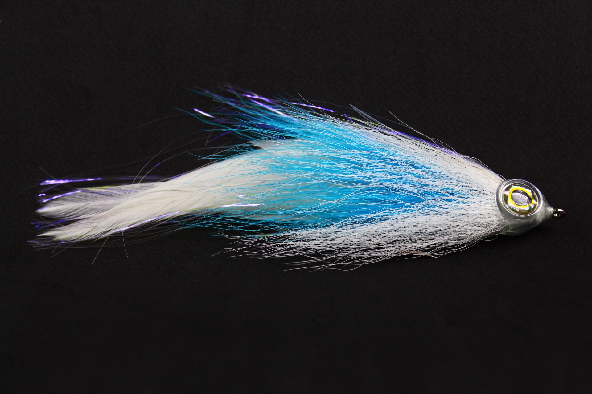 Blue White Masked Deceiver Fly Saltwater Streamer for Big Game Fishing  Single Hook Muskie Pike Bass 