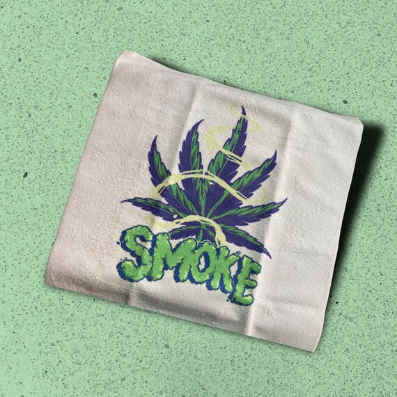 SMOKE Pot Leaf Towel - Soft Microfiber Computer Screen Cleaning Cloth -Marijuana, Weed, Mary Jane 420 - Funny Retro Gag Gift