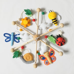 Mobile baby animals flower butterfly bee dragonfly snail ladybug pretty decoration for early learning