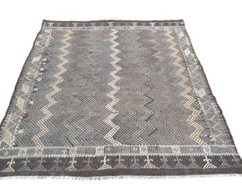 Brauner türkischer Kelim Teppich, Boho Kelim Teppich, Anatolischer Kelim Teppich