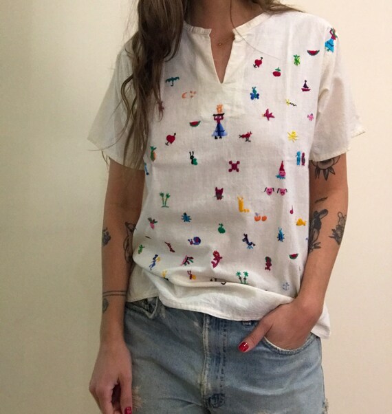Vintage EMBROIDERED top