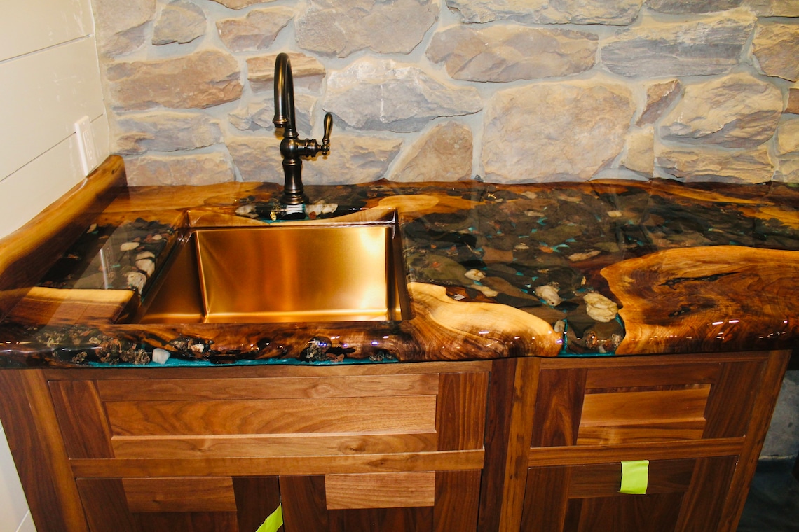 Resin River Countertop for Kitchen