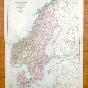 Antike 1888 Skandinavien Karte von A & C Black es World Atlas – Norwegen, Schweden, Dänemark, Finnland, Russland, Stockholm, Bergen, Oulu, Ostsee