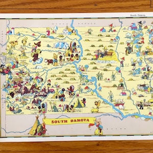 Antieke kaart South Dakota uit 1938 uit Our Gay Geography door Ruth Taylor – Sioux Falls, Rapid City, Aberdeen, Brookings, Black Hills, SD