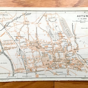 Antieke 1909 kaart Autun, Frankrijk uit de Baedekers Guide Atlas – departement Saone-et-Loire, Bourgogne-Franche-Comté, Augustodunum, Romeins theater