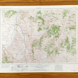 Antieke Hardin, Montana 1954 US Geological Survey topografische kaart – Lodge Grass, Wyola, Busby, Ashland, Crow Agency, Lame Deer Wyoming MT WY