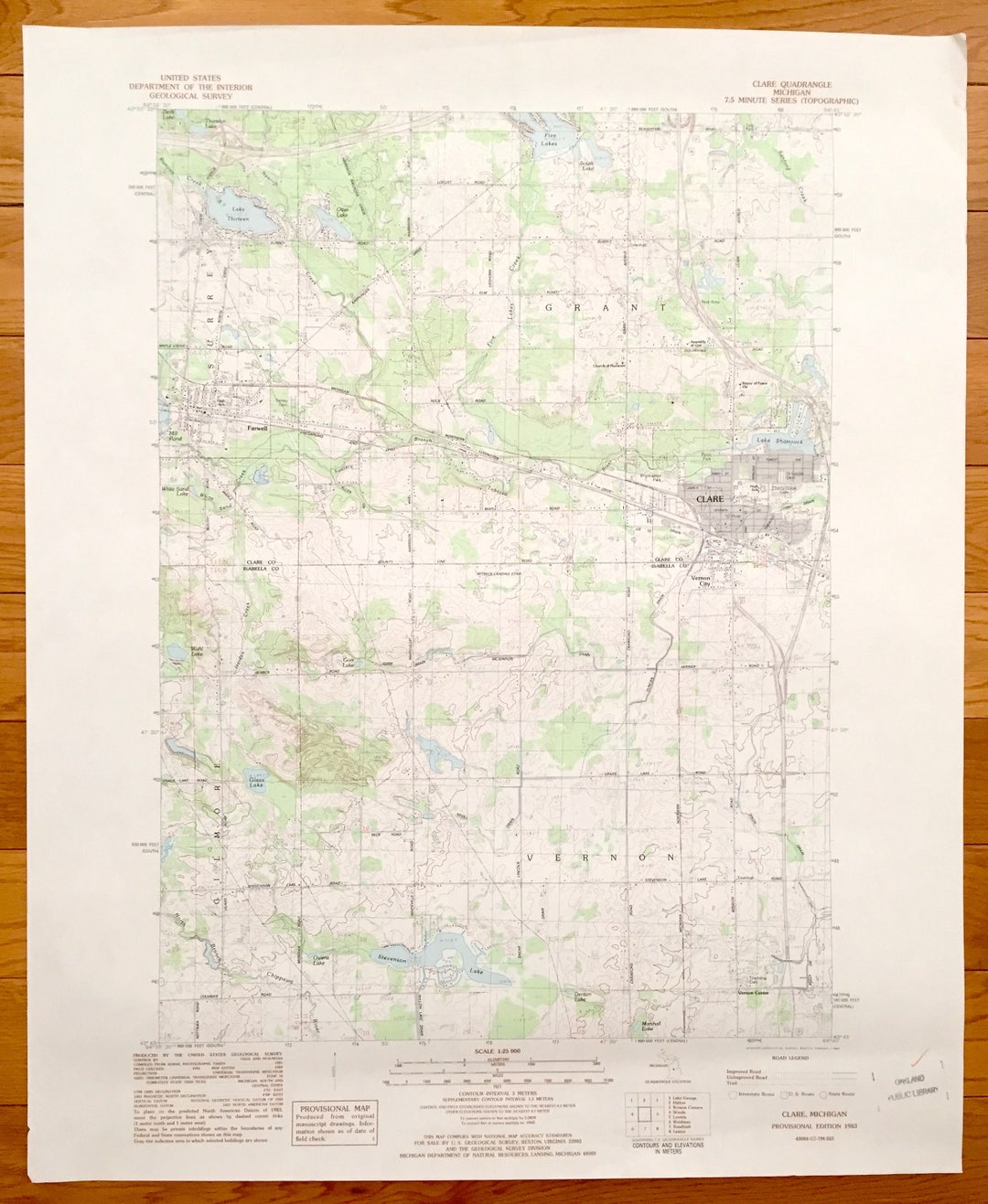 Antique Clare, Michigan 1983 US Geological Survey Topographic Map
