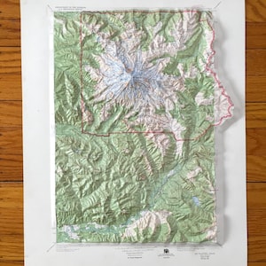 Antique Parc national du Mont Rainier, Washington, carte topographique 3D en relief de l'USGS - comté de Pierce, chaîne des Cascades, mont Gifford Pinchot