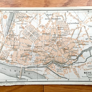 Antique 1909 Nevers, Frankrijk Kaart van Baedekers Guide Atlas – Nievre departement, Bourgogne-Franche-Comte regio, Loire rivier, Haven, Begraafplaats