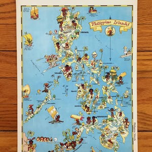 Antike Karte der Philippinen-Inseln von 1938 aus Our Gay Geographie von Ruth Taylor – Quezon City, Manila, Caloocan, Davao, Luzon, Mindanao, Mindoro