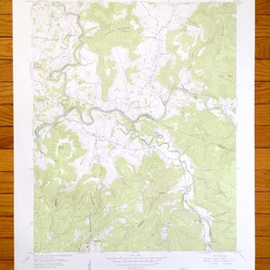 Antiker Baldhaarknopf, Tennessee 1956 US 1956- 1956 - White, Van Buren County, Cave, River Hill, Dodson, Cummingsville TN