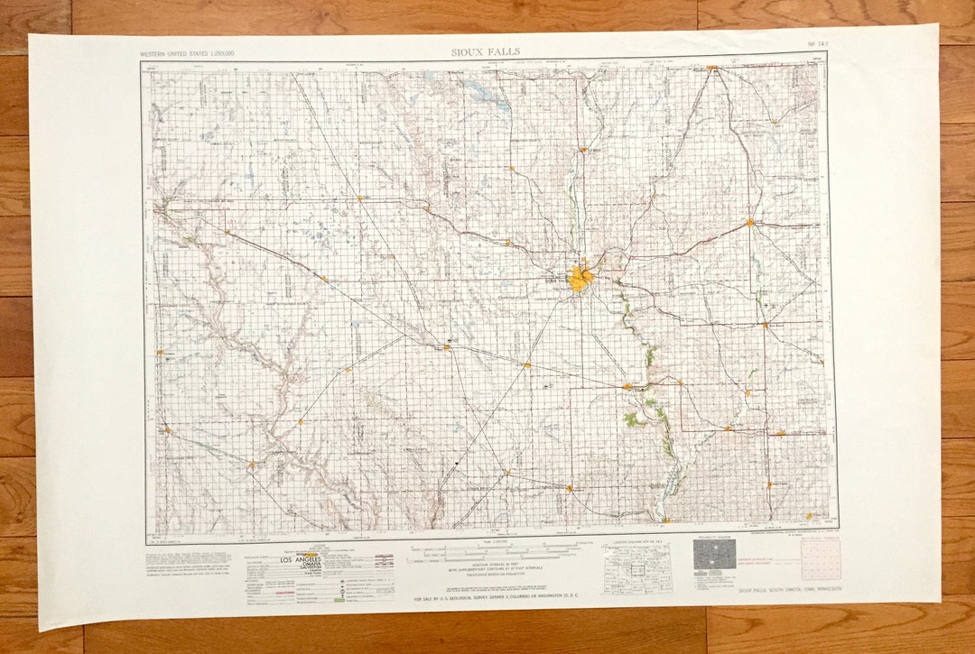 Antique Sioux Falls, South Dakota 1958 US Geological Survey Topographic