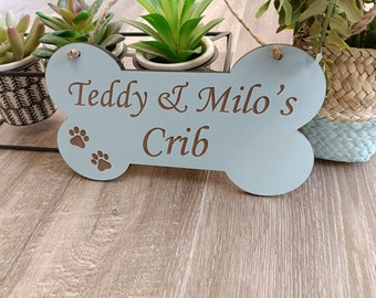 Personalized Dog Bone Sign: Custom Pet Name, Handmade Hanging Decor