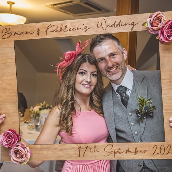 Personalised Wedding Selfie Frame-Wedding Photo Booth Frame-Wedding Picture Frame Personalized-Wedding Picture Display-Wedding Guest Picture