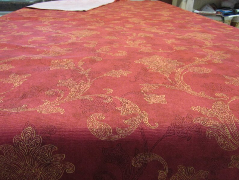 TABLE CLOTH Red and Gold Heavy Decorator Fabric 71 x 44 Etsy