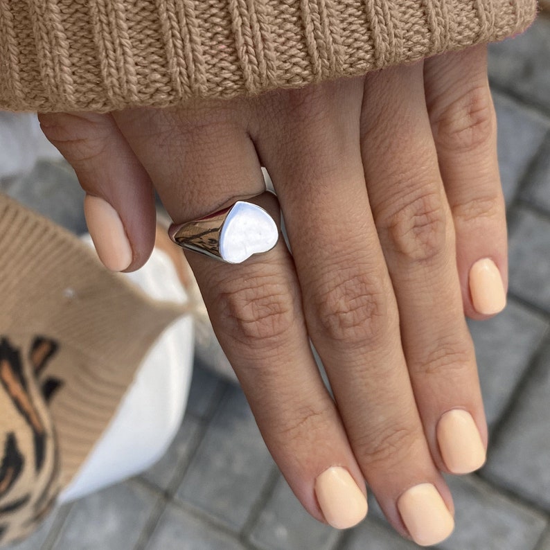 Love Rings Anniversary Rings Engraved Heart ring Statement rings Silver Heart Ring Heart rings for women| Gift for women World