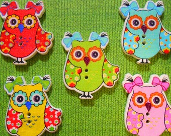 Wood Owl Buttons: Colorful Cartoon Sewing Embellishments (Set of 10)