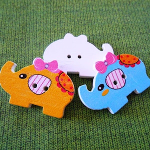 10 Wood elephant buttons Baby Kids Childrens buttons Wooden buttons Scrapbooking Button crafts DIY Art Sewing Crochet Knitting Supplies Doll