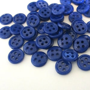 25 Blue Plastic Buttons: 10mm Round Craft Buttons