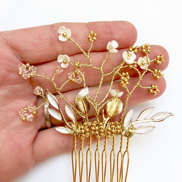 Classic Bridal hair comb, Gold hair adornment, Gold wedding hair comb, pink crystal and gold headpiece, classic bride, Only one made