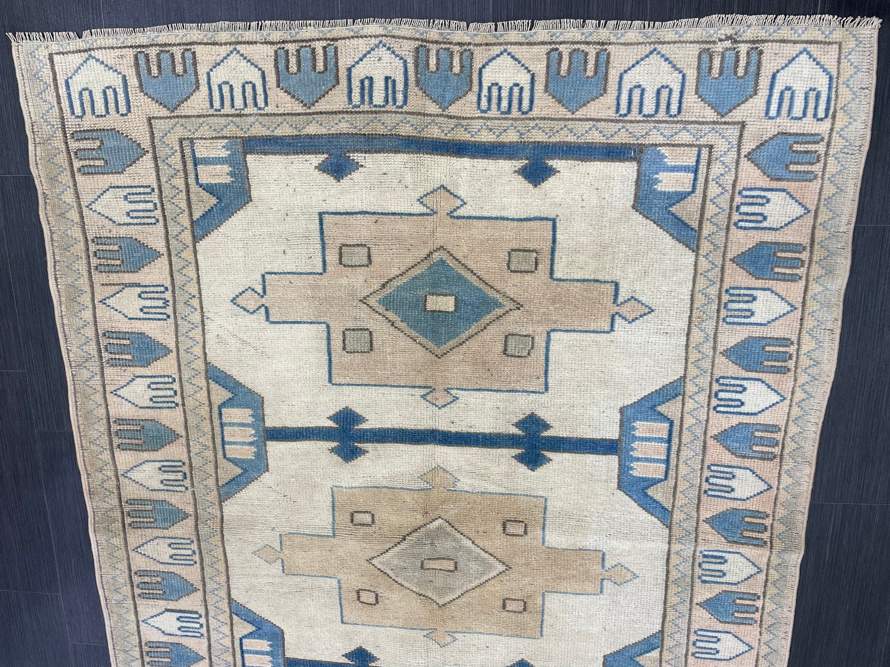 Vintage Blue Rug Muted 4.6 X 6.3 Vintage Rug Wool Light Blue Oushak Rug ...