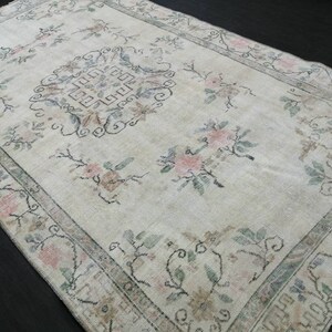 Tappeto MUTED, 5 x 8.6 Tappeto vintage fatto a mano, tappeto Oushak, tappeto rustico sbiadito, tappeto ORIENTALE, tappeto turco, tappeto da fattoria, tappeto persiano vintage