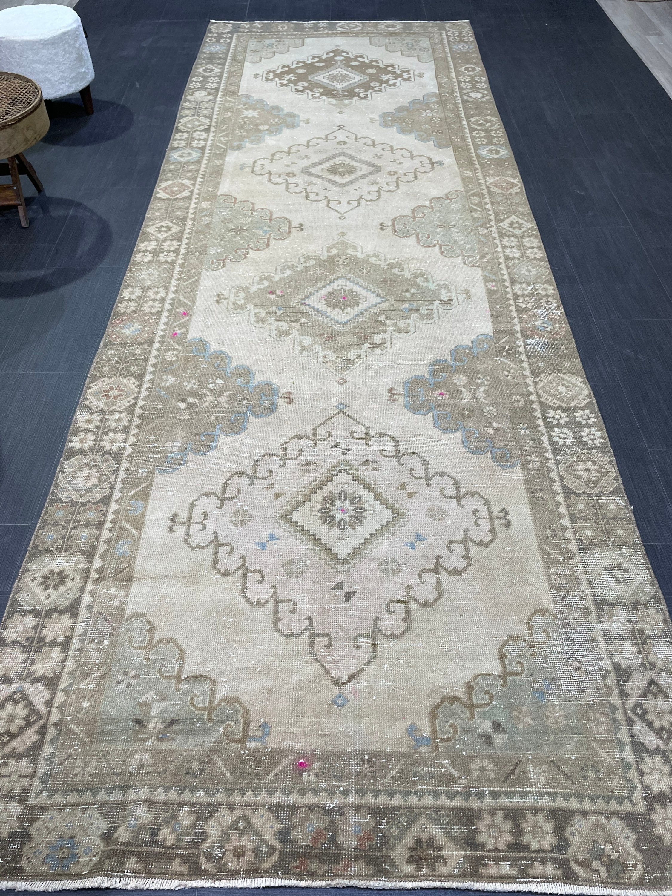 ヴィンテージ　トルコ製ランナーラグ ヴィンテージ トルコ ウシャク ランナーラグ：ハンドメイドウール