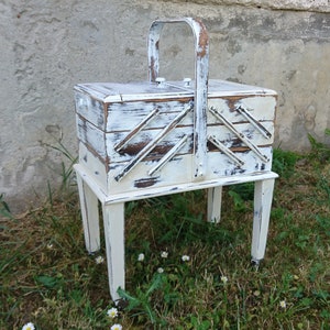 Antique sewing box sewing box Shabby Chic
