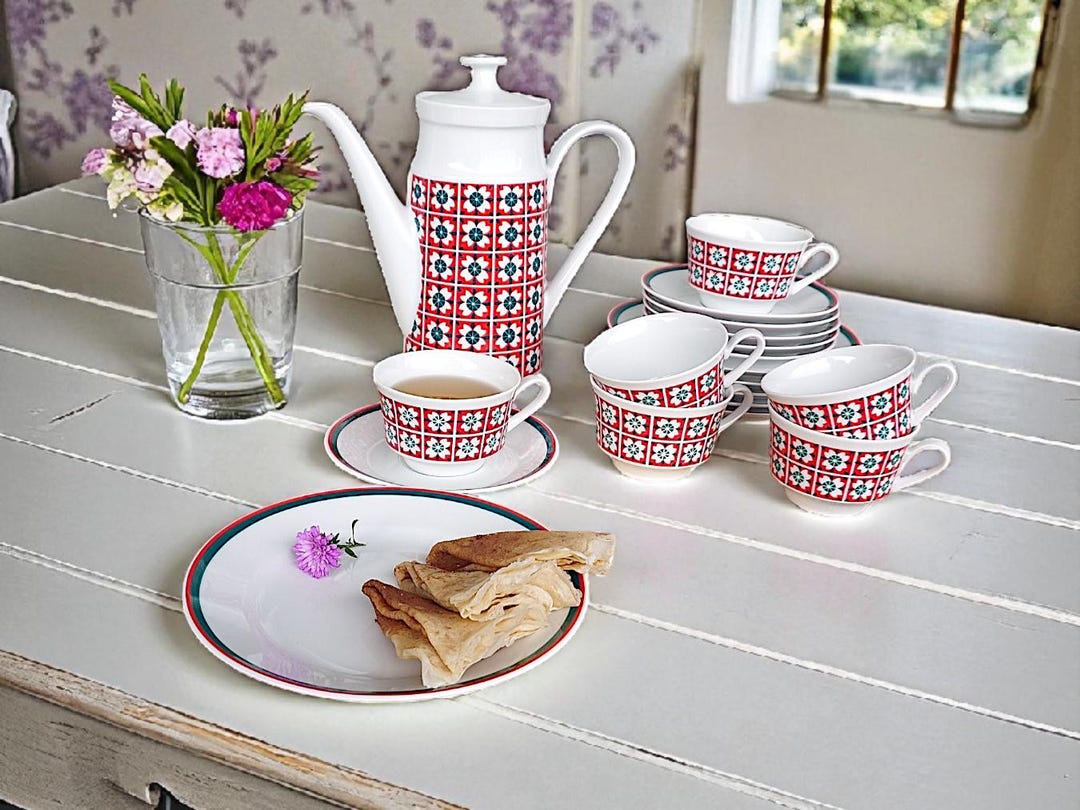 Kahla Vintage Porzellan Kaffeeservice – geometrisches Retro-Muster aus der DDR, Mid Century Design für 6 Personen