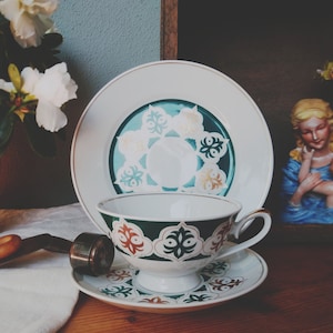 VEB Porzellanwerk LETTIN porcelain mid century collector&#39;s cup and saucer, cake plate, tableware made in GDR 70s vintage collector&#39;s cup v205