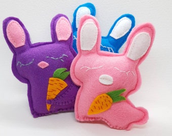 Bunny catnip toy 'Beatrix the Bunny' for cats & kittens, wool felt cat toy filled with fresh catnip, Crafts4Cats