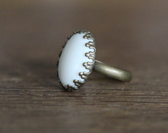 vintage ring / ALMOND MILK / adjustable