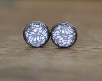 enchanting glass clip-on earrings 12 mm in size