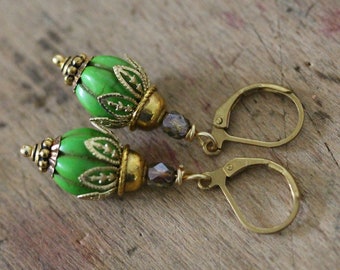 vintage earrings / MATA HARI / golden