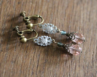 Victorian clip earrings / Guinevere / adjustable with glass beads