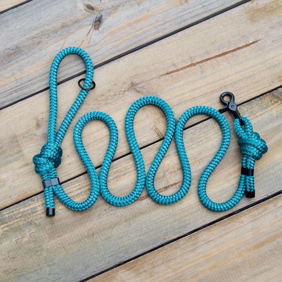 VENTURE Leash: Nylon Rope Dog Leash