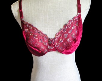 Vintage gold label Victoria's Secret unlined bra, 38C, maroon and lace color, lingerie