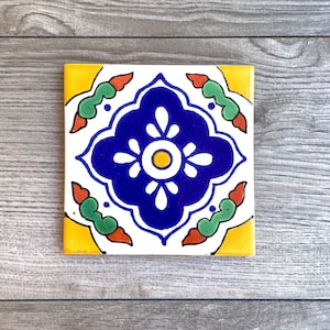 Gele Mexicaanse talavera-tegelonderzetter &#39;Guadalajara&#39;