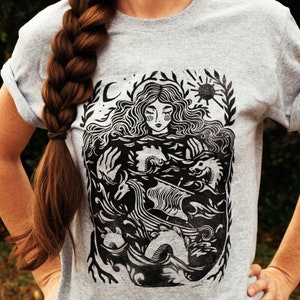 Sea Ballad Block Printed T-shirt - Viking Shirt - Linoprint - Bohemian Top - Hippie Apparel - Beach Clothing - Norse Folklore - Folk Art