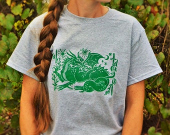 Dragon Lore Block Printed Unisex T-Shirt - Gray Heather - Rustic Tee - Renaissance Medieval Design - Celtic - Viking - Welsh Dragon