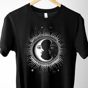 Sun and Moon Eclipse T-Shirt: Harmony Symbol, AirLume Cotton Tee afbeelding 1