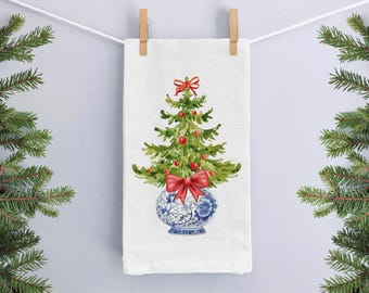 Chinoiserie Christmas Tree Kitchen Towel: Organic Cotton Holiday Decor
