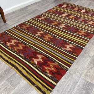Türkischer Kelim Teppich, Kelim Teppich, 1,5x2m, Handgewebter Kelim, Eklektischer Kelim, Gestreifter Kelim, Dekorativer Kelim, Vintage Kelim