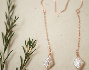 Freshwater Pearl Drop Earrings/ Bridal Jewelry/ Wedding Jewelry/ Bridesmaid Earrings/ Pearl Earrings