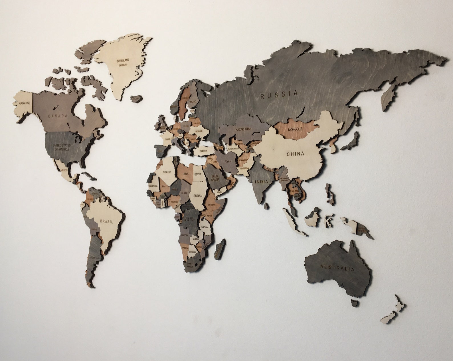 Carte du monde en bois Carte du bois Décor dart mural | Etsy